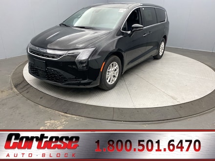 2027 Chrysler Pacifica SELECT Passenger Van