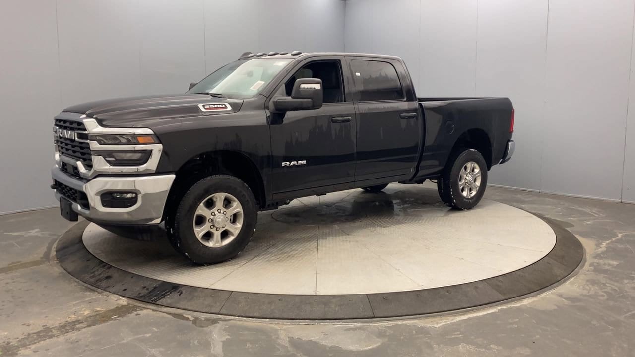 2026 RAM 2500 Big Horn - Photo 9