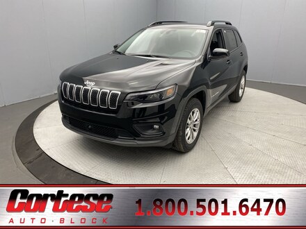 Featured New 2022 Jeep Cherokee LATITUDE LUX 4X4 Sport Utility for Sale in Rochester, NY