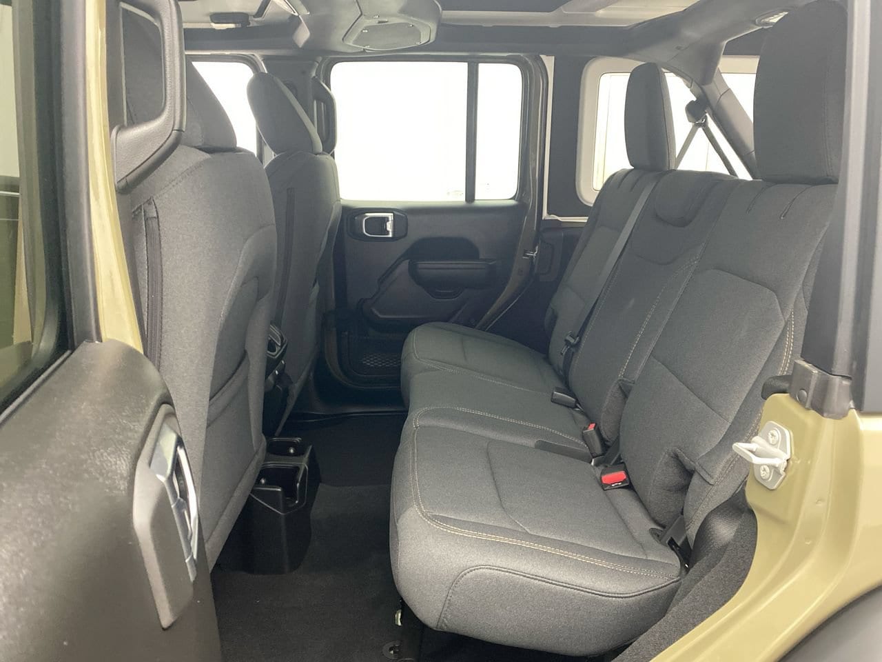 2026 Jeep Wrangler 4-Door Willys - Photo 24