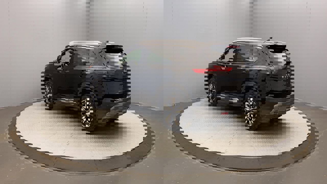 2023 Nissan Rogue SL photo 2