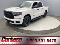 2026 Ram 1500 EXPRESS CREW CAB 4X4 5'7 BOX Pickup