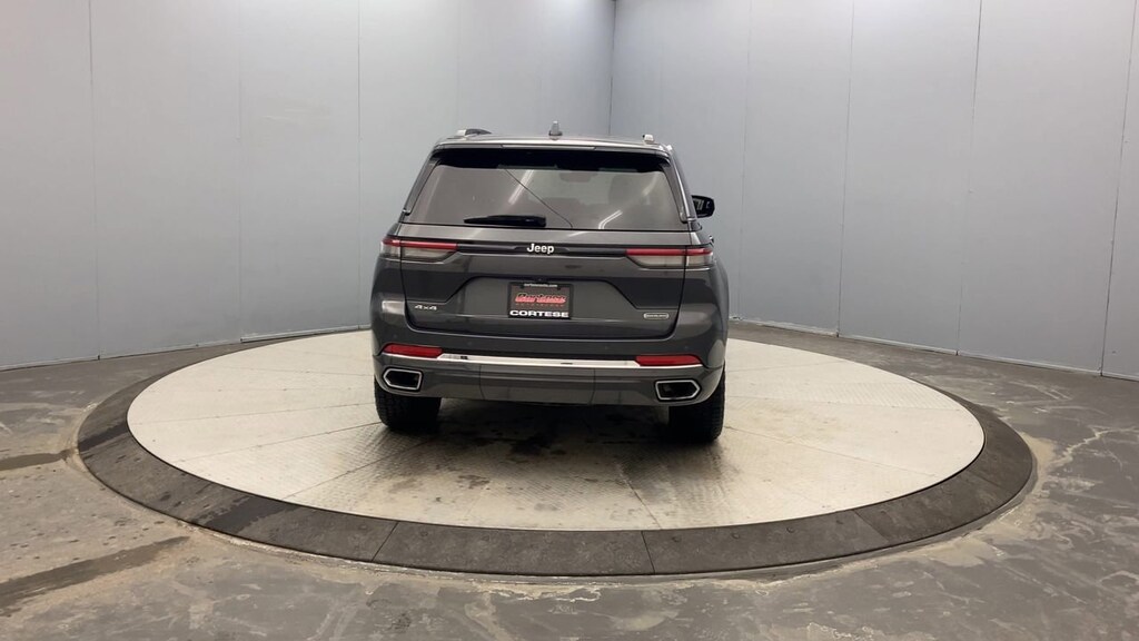 Used 2022 Jeep Grand Cherokee Overland SUV