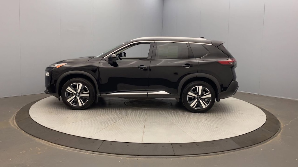 Used 2023 Nissan Rogue SL SUV