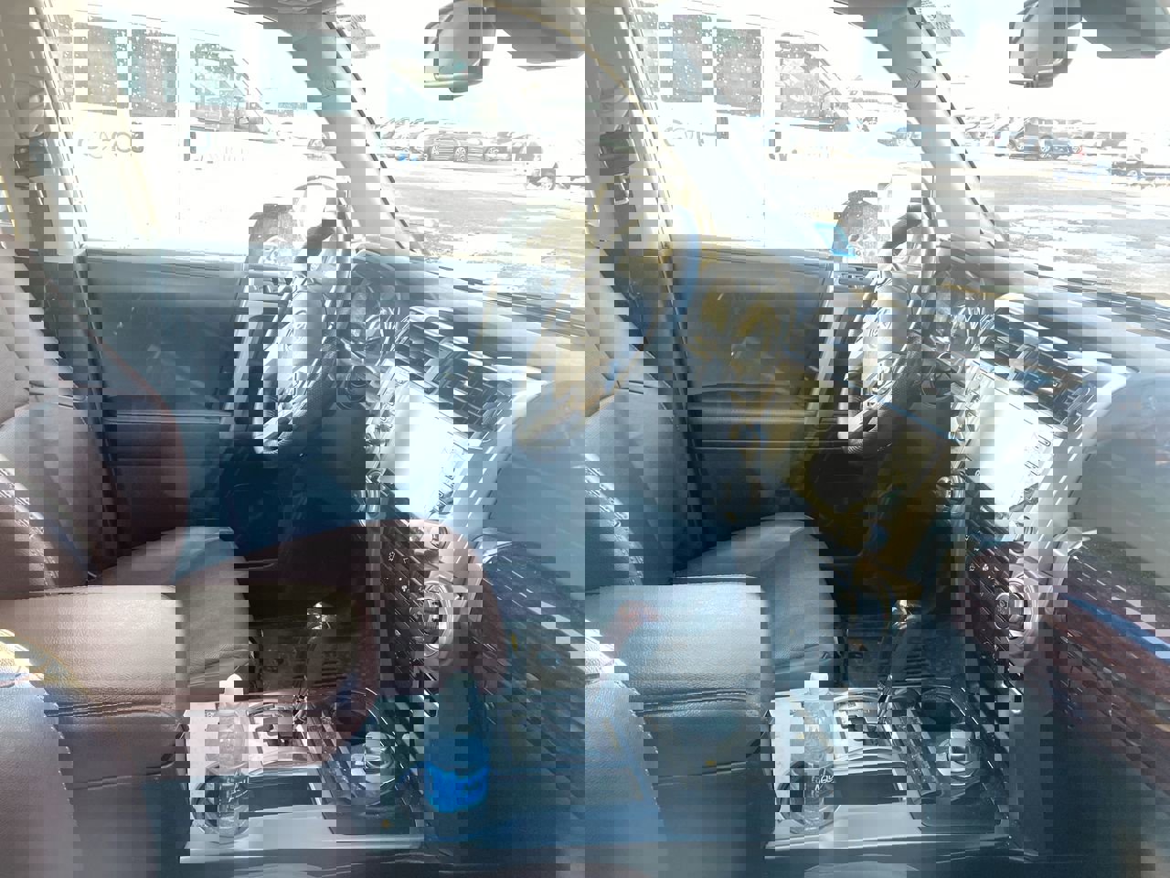 2023 Toyota 4Runner Limited photo 3