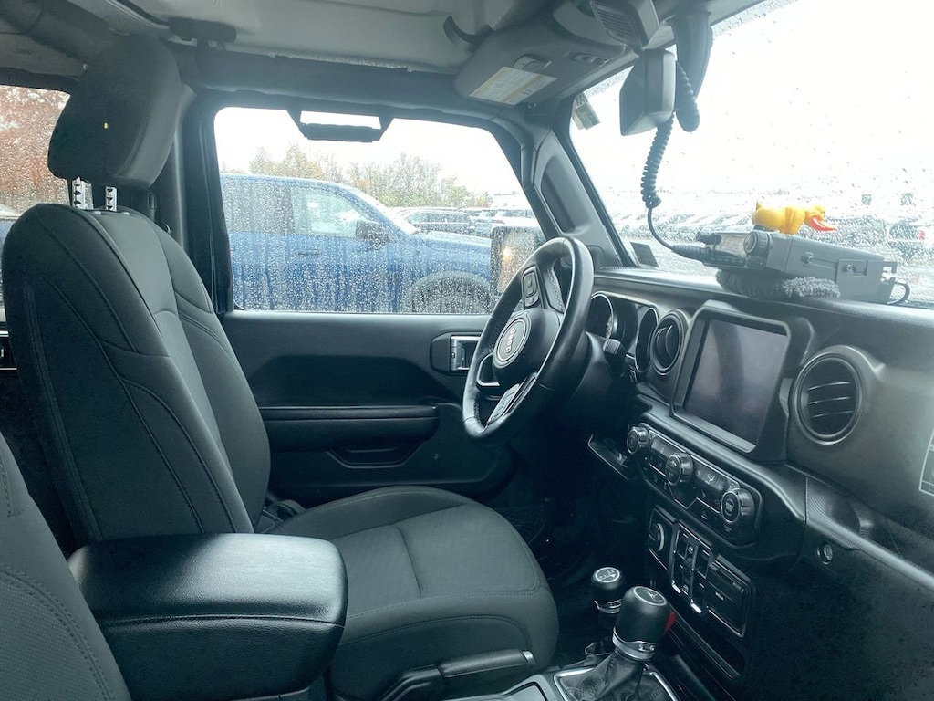 Used 2022 Jeep Gladiator Willys Truck