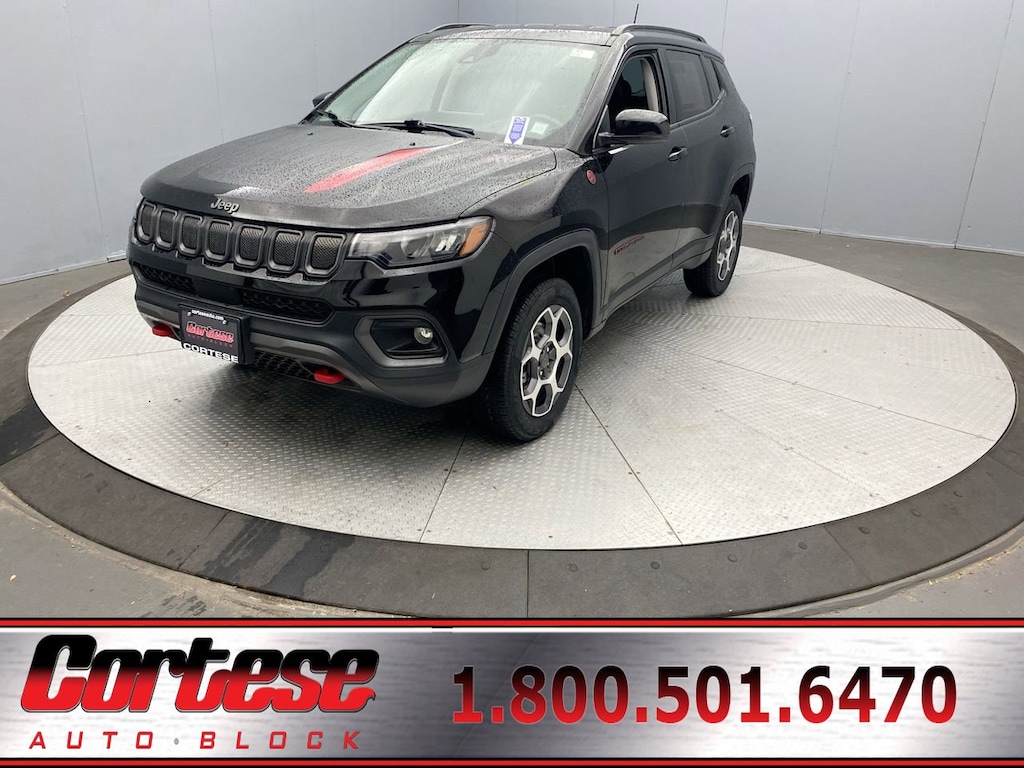 Used 2022 Jeep Compass Trailhawk SUV