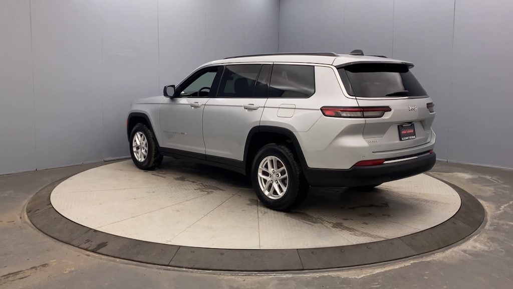 New 2025 Jeep Grand Cherokee L LAREDO X 4X4 Sport Utility