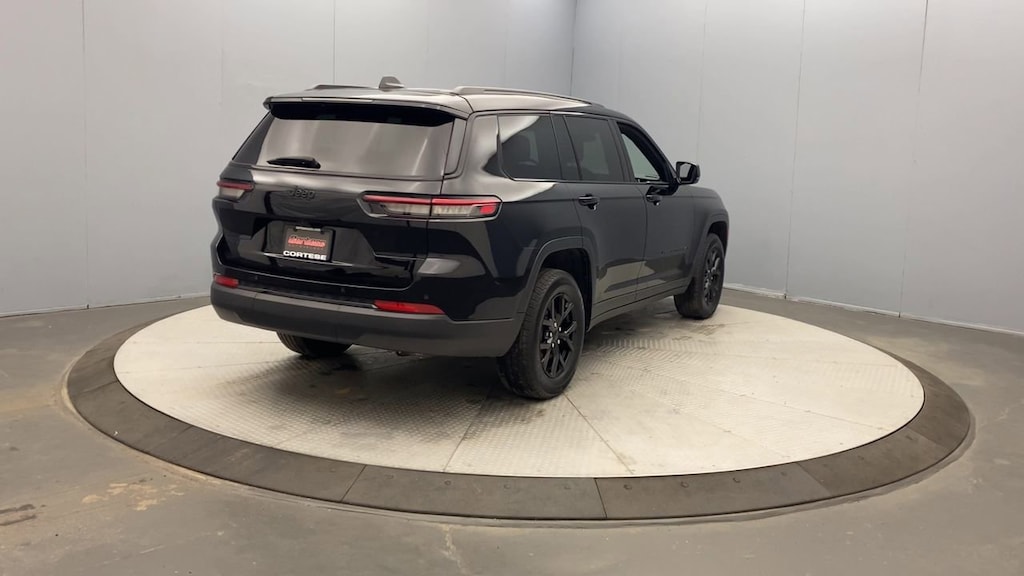 Used 2024 Jeep Grand Cherokee L Altitude X SUV