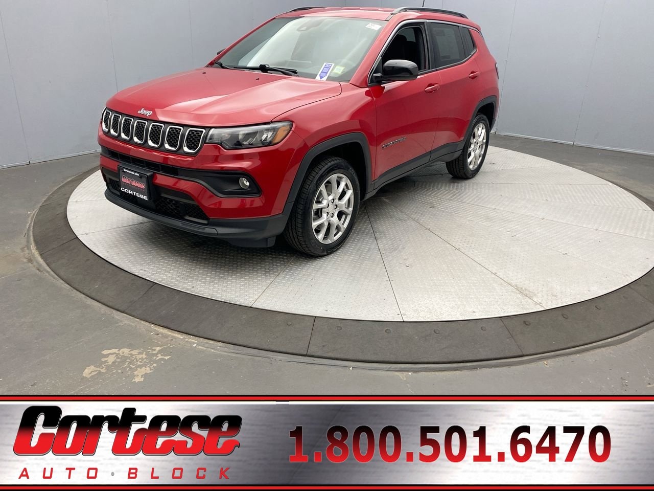 2023 Jeep Compass Latitude Lux 4X4's photo