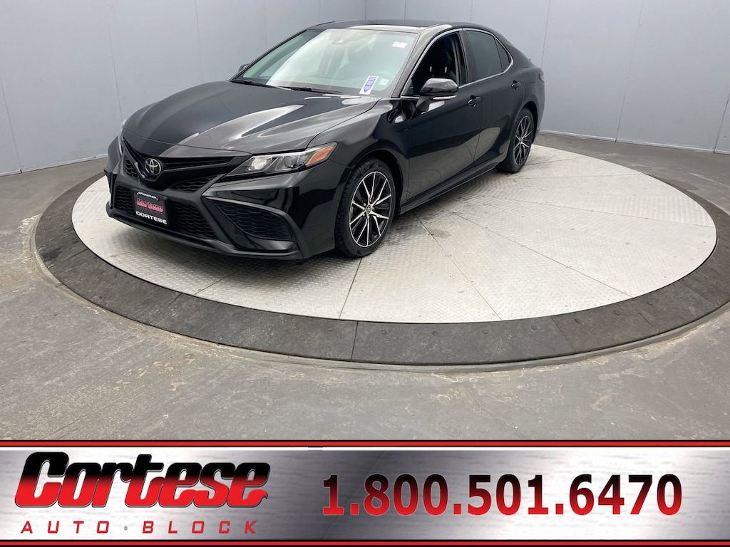 Used 2023 Toyota Camry SE Nightshade