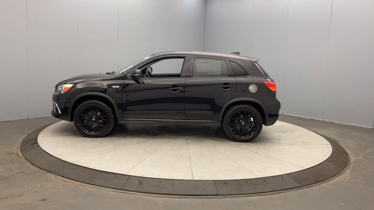 Used 2018 Mitsubishi Outlander Sport LE with VIN JA4AR3AU2JU015553 for sale in Rochester, NY