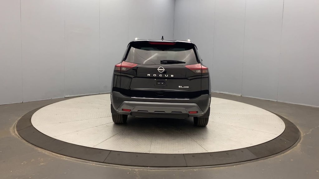 Used 2023 Nissan Rogue SL SUV