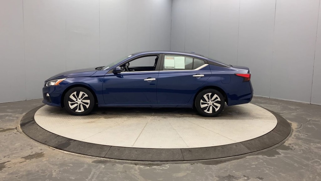 2020 Nissan Altima 2.5 S photo 2