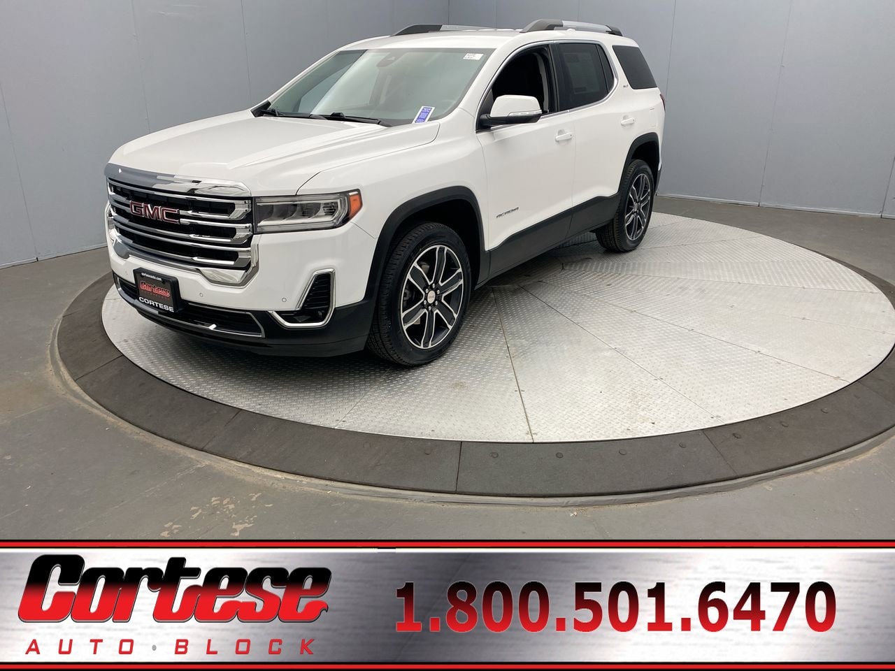 2022 GMC Acadia SLT's photo