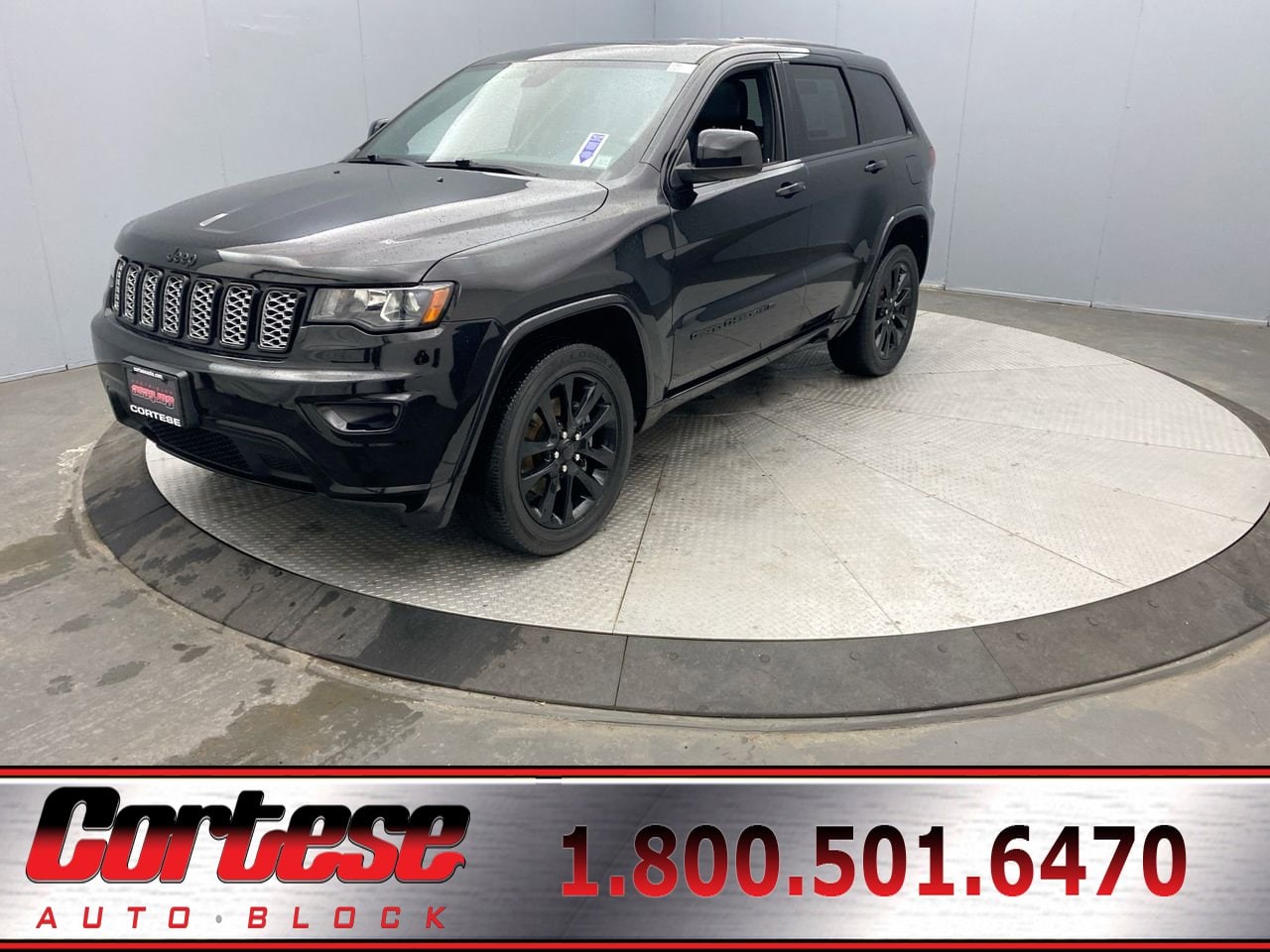 2022 Jeep Grand Cherokee WK Laredo X's photo