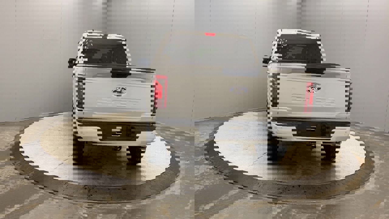 2025 Ford F-150 STX photo 4