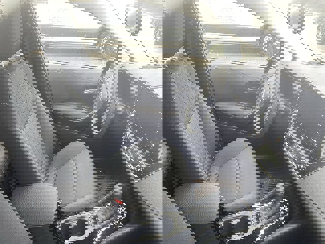 2021 Toyota Corolla Hybrid LE photo 4