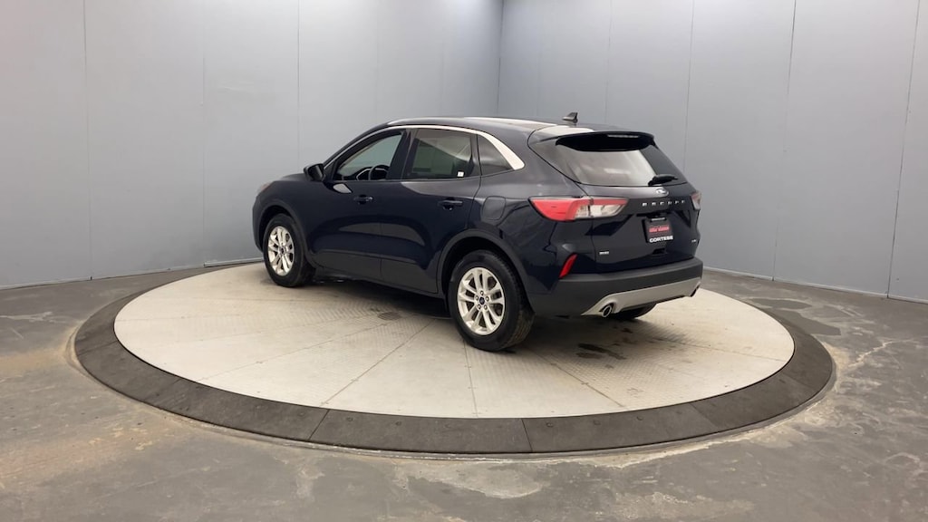 2021 Ford Escape SE photo 4