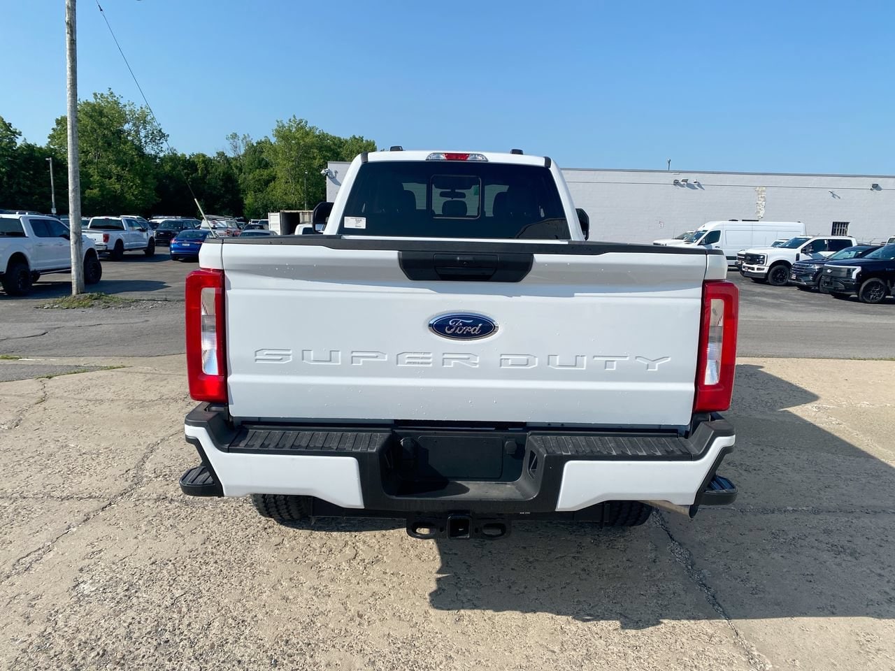 2026 Ford F-350 Super Duty XL - Photo 7