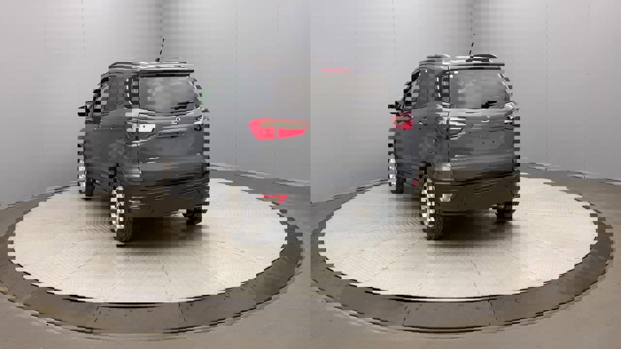 2021 Ford EcoSport SE photo 2