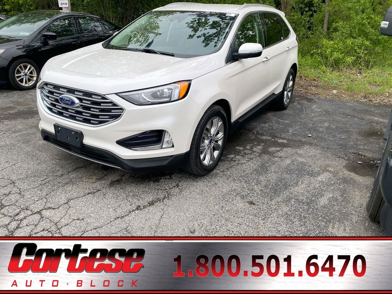 2019 Ford Edge Titanium's photo
