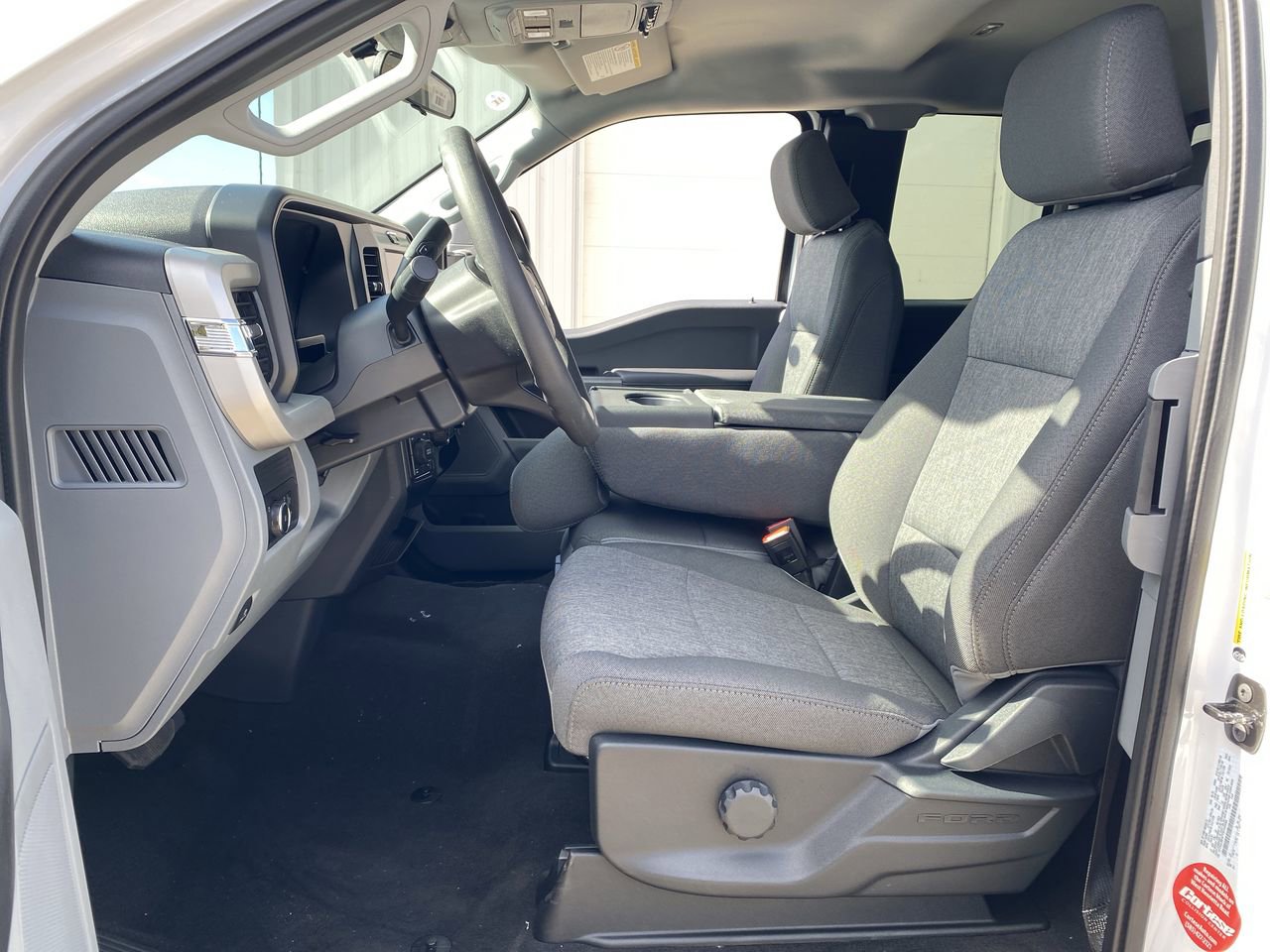 2026 Ford F-350 Super Duty XL - Photo 14