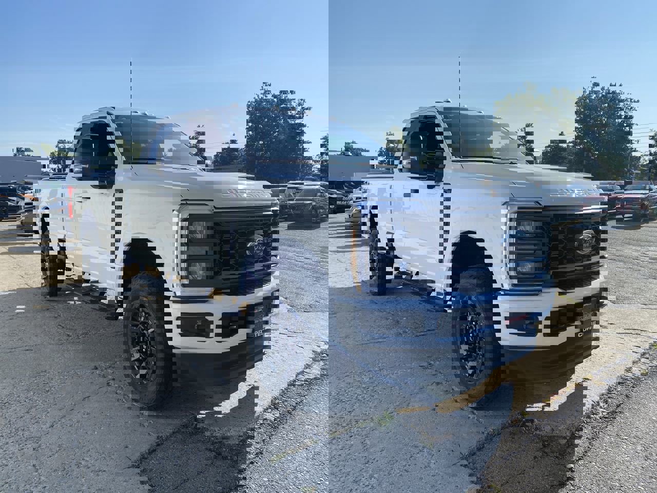 2025 Ford F-350 XL photo 2