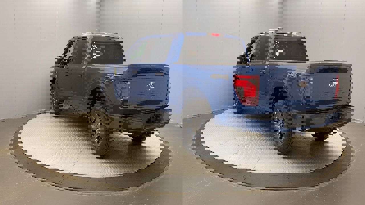 2025 Ford F-150 STX photo 3