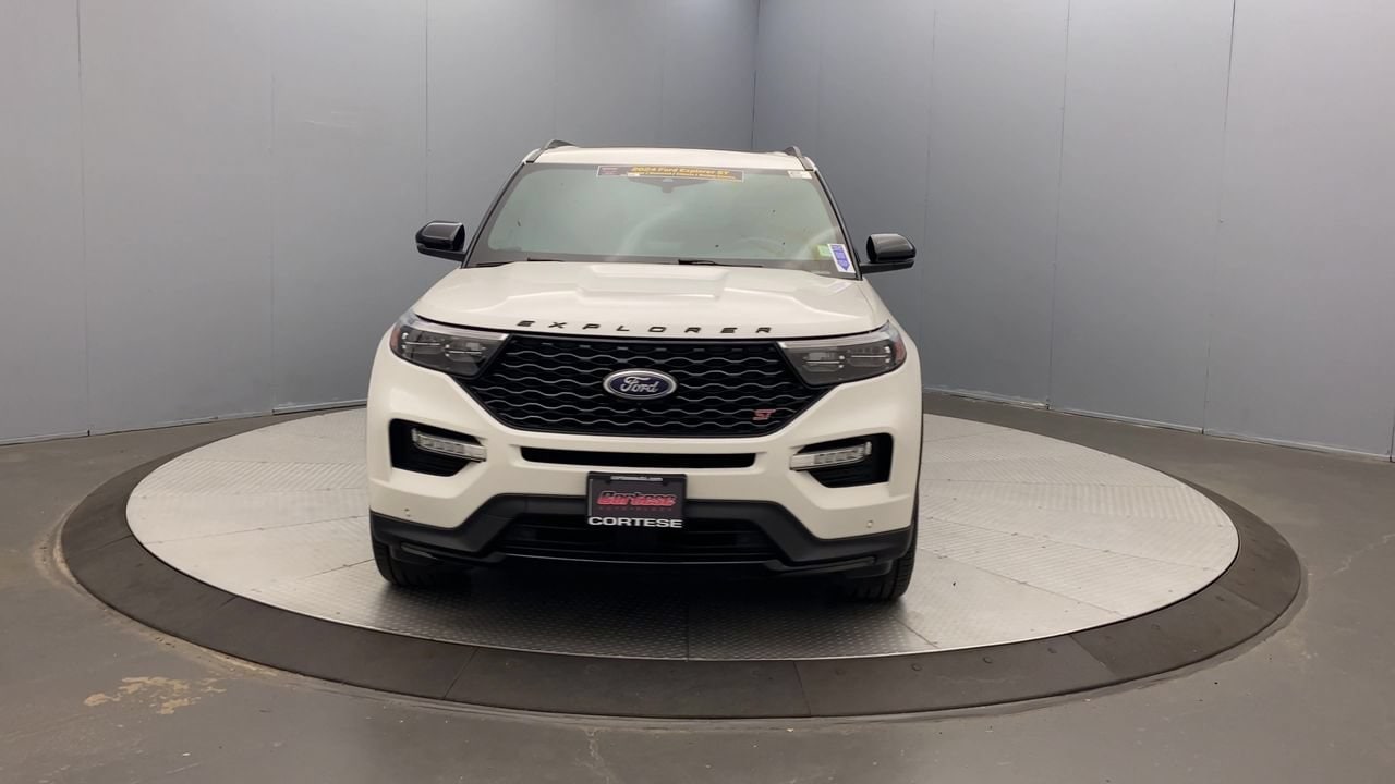2024 Ford Explorer ST - Photo 7