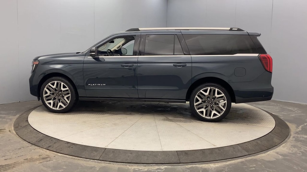 Used 2025 Ford Expedition Max Platinum SUV