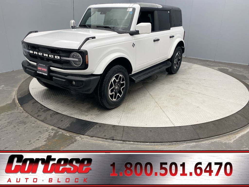 New 2026 Ford Bronco Outer Banks Convertible