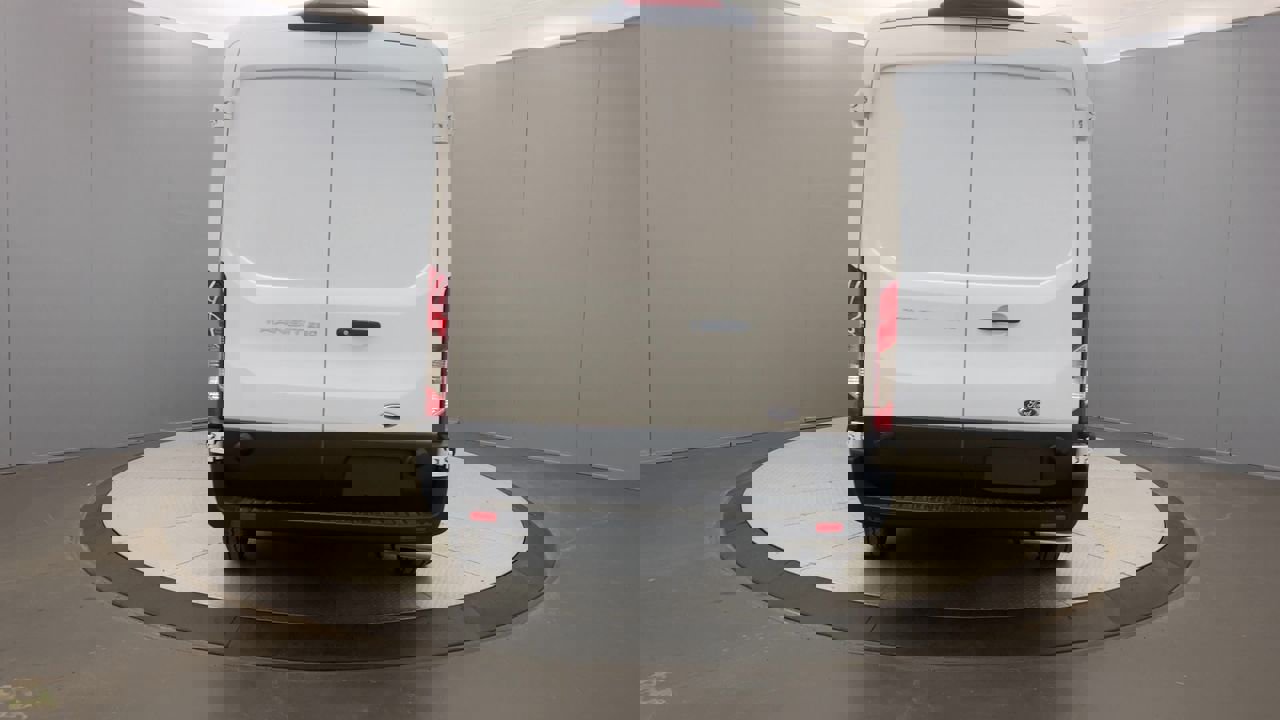 2025 Ford Transit Cargo Van photo 4