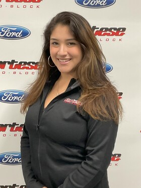 Staff member Serena  Flesch from ID_8ae46d30549d