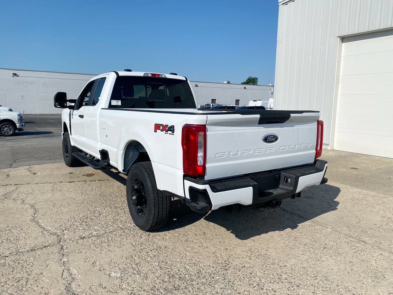 2026 Ford F-350 Super Duty XL - Photo 6