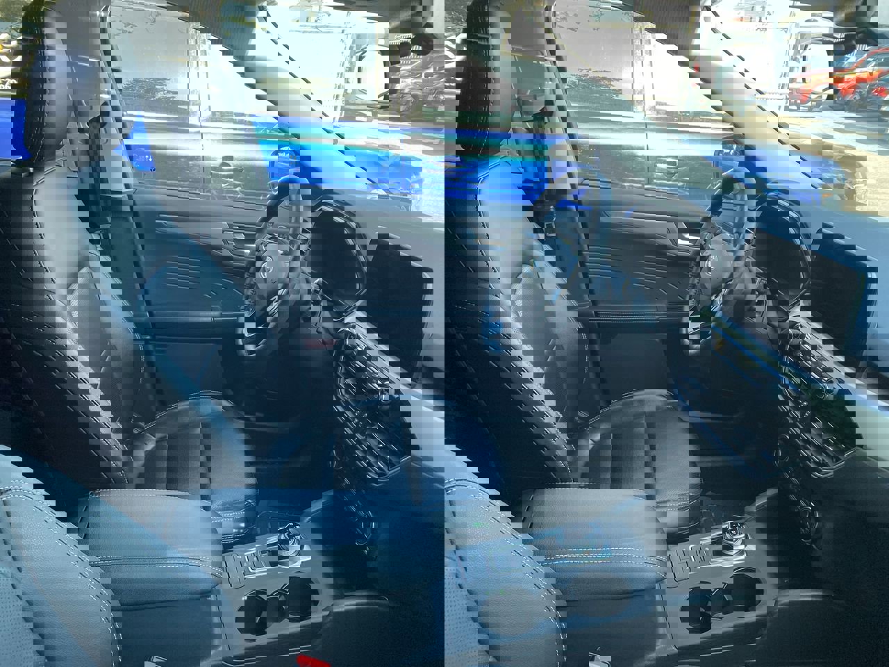 2021 Ford Escape SEL photo 4