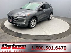 2022 Ford Escape Titanium SUV