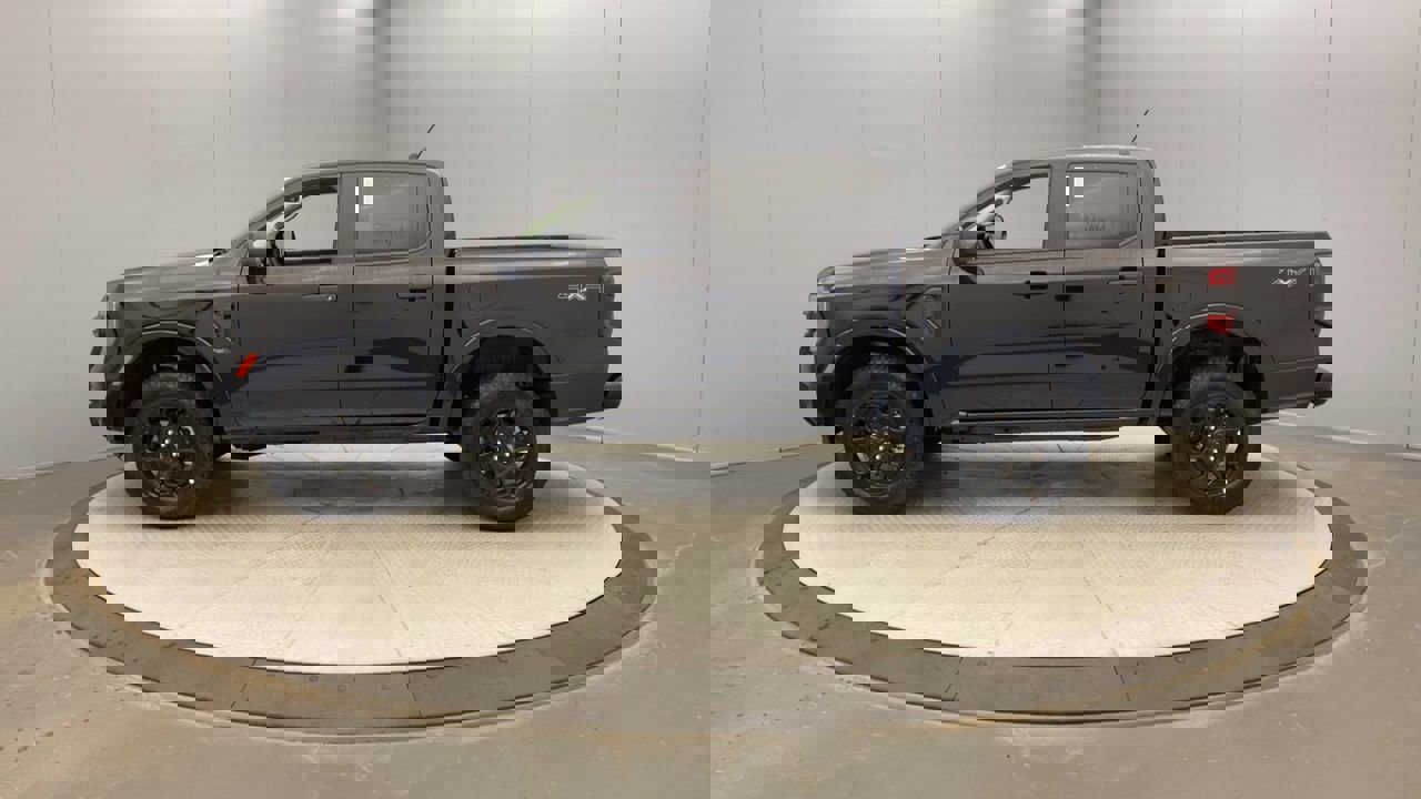 2025 Ford Ranger XLT photo 2