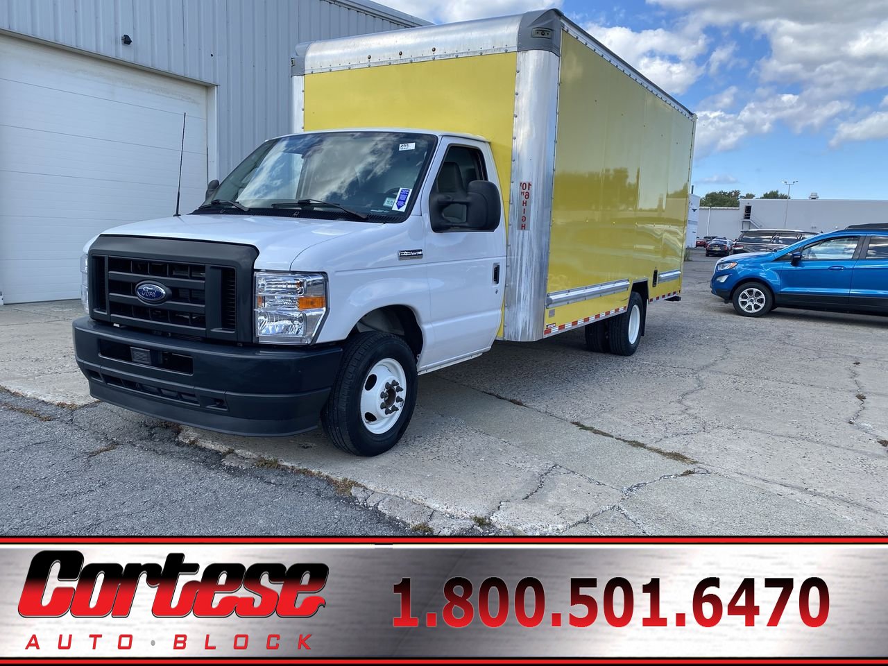 2023 Ford E-Series Cutaway Base