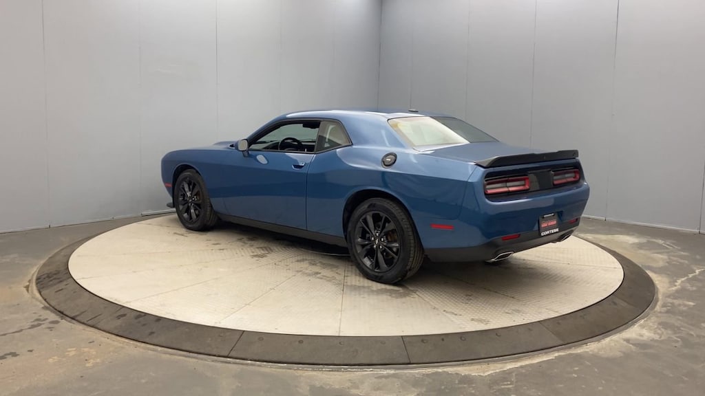 2020 Dodge Challenger GT photo 4