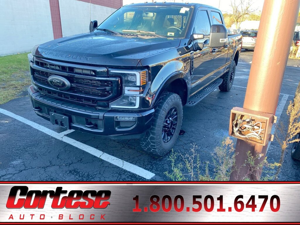 Used 2022 Ford Super Duty F-250 SRW Lariat Truck Crew Cab