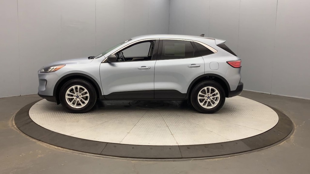 Used 2022 Ford Escape SE SUV