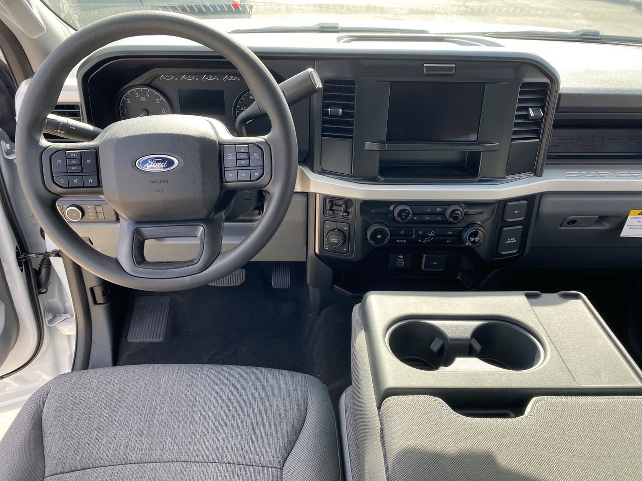 2026 Ford F-350 Super Duty XL - Photo 15
