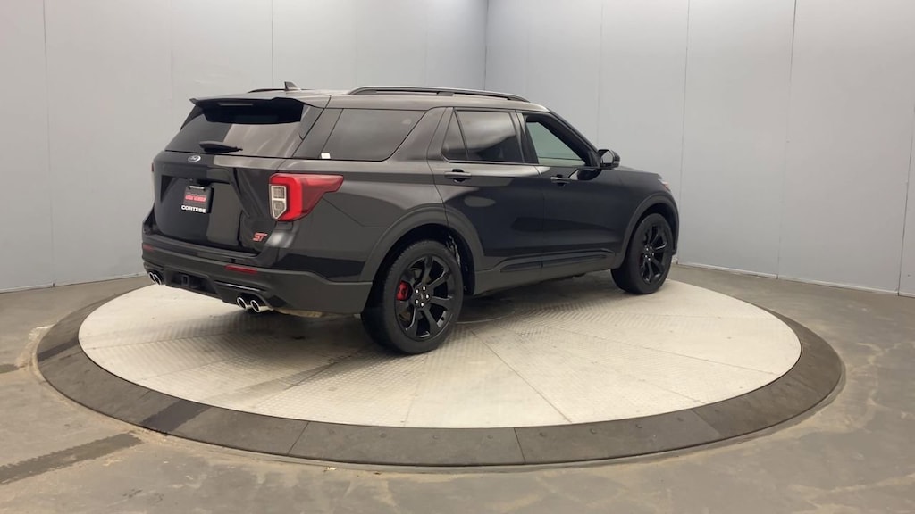 Used 2023 Ford Explorer ST SUV