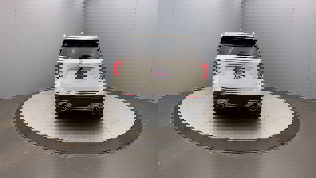 2022 Ford Explorer Platinum photo 3