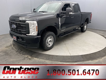 2025 Ford Super Duty F-350 SRW XL Truck