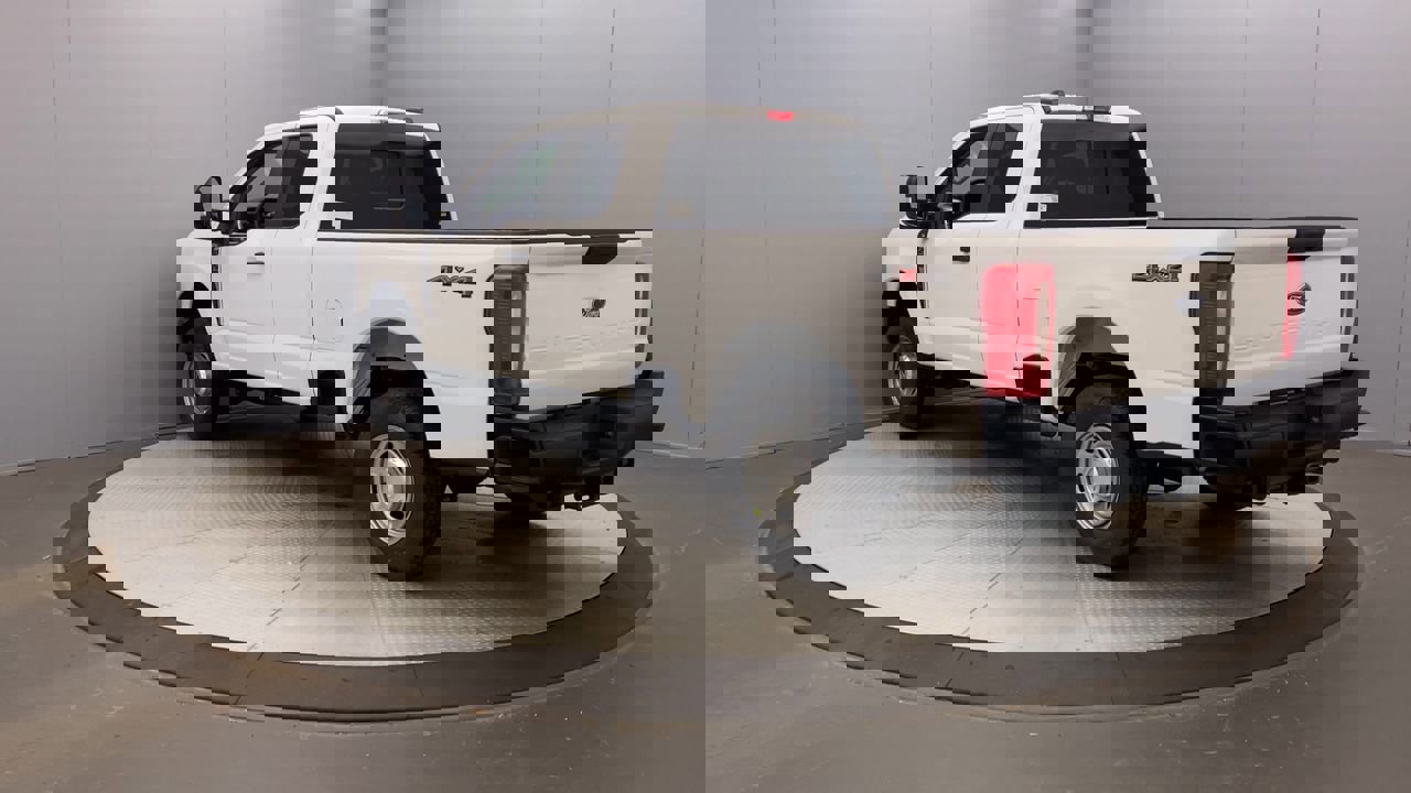 2026 Ford F-250 XL photo 3