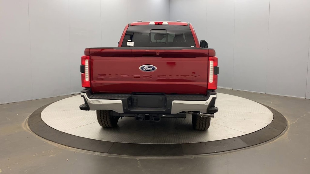 New 2026 Ford Super Duty F-350 SRW Lariat Truck