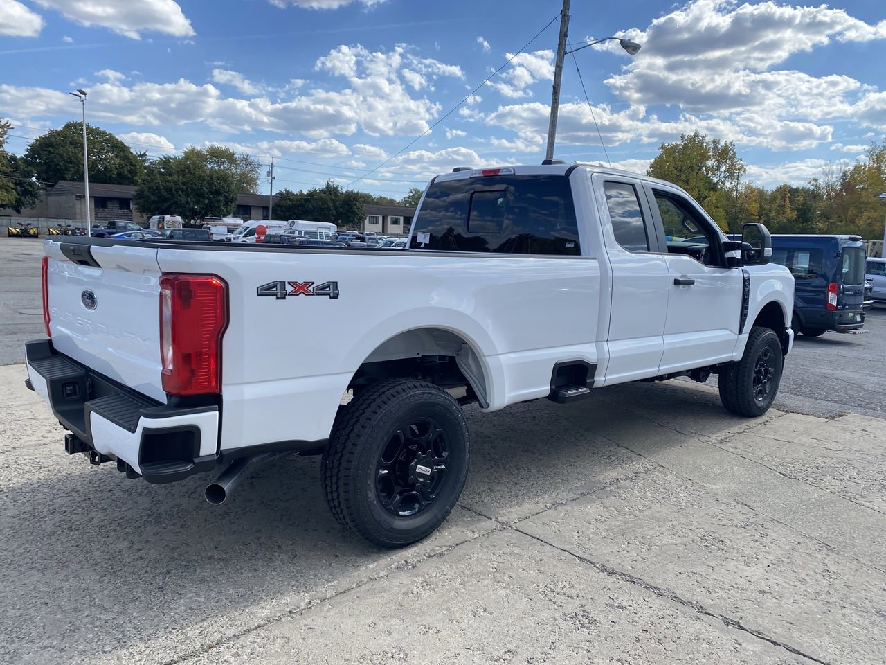 2026 Ford F-350 Super Duty XL - Photo 8