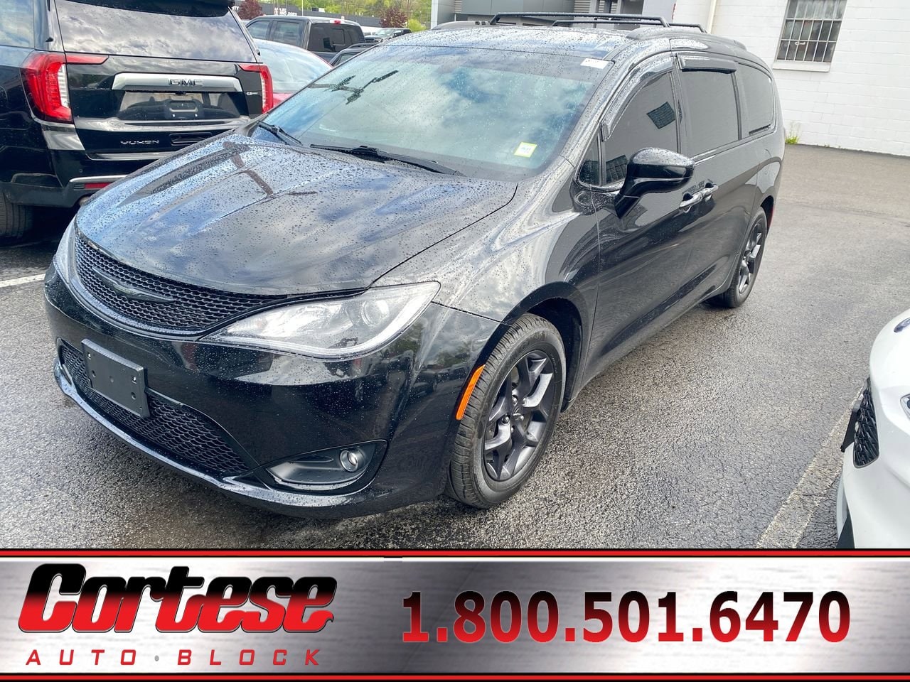 2019 Chrysler Pacifica Touring L's photo